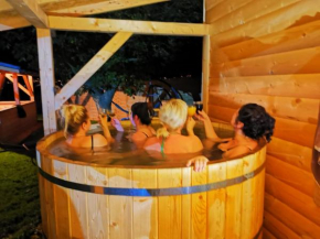 Apartament Słoneczna Dolina Magurki bania jacuzzi balia ogrodowa Szczyrk-Wilkowice